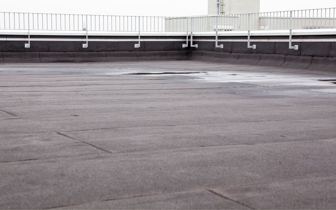 Las cubiertas transitables deben estar correctamente aisladas e impermeabilizadas para evitar filtraciones de agua.
