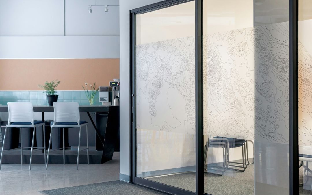 Moderniza las puertas de tu vivienda con ECLISSE